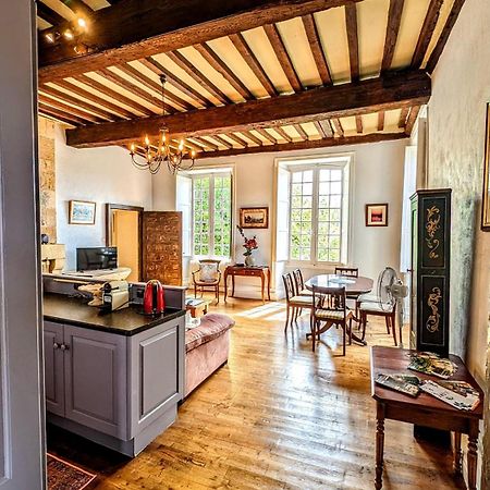 Centrally Located Sarlat Apartment With Medieval Town Views Esterno foto